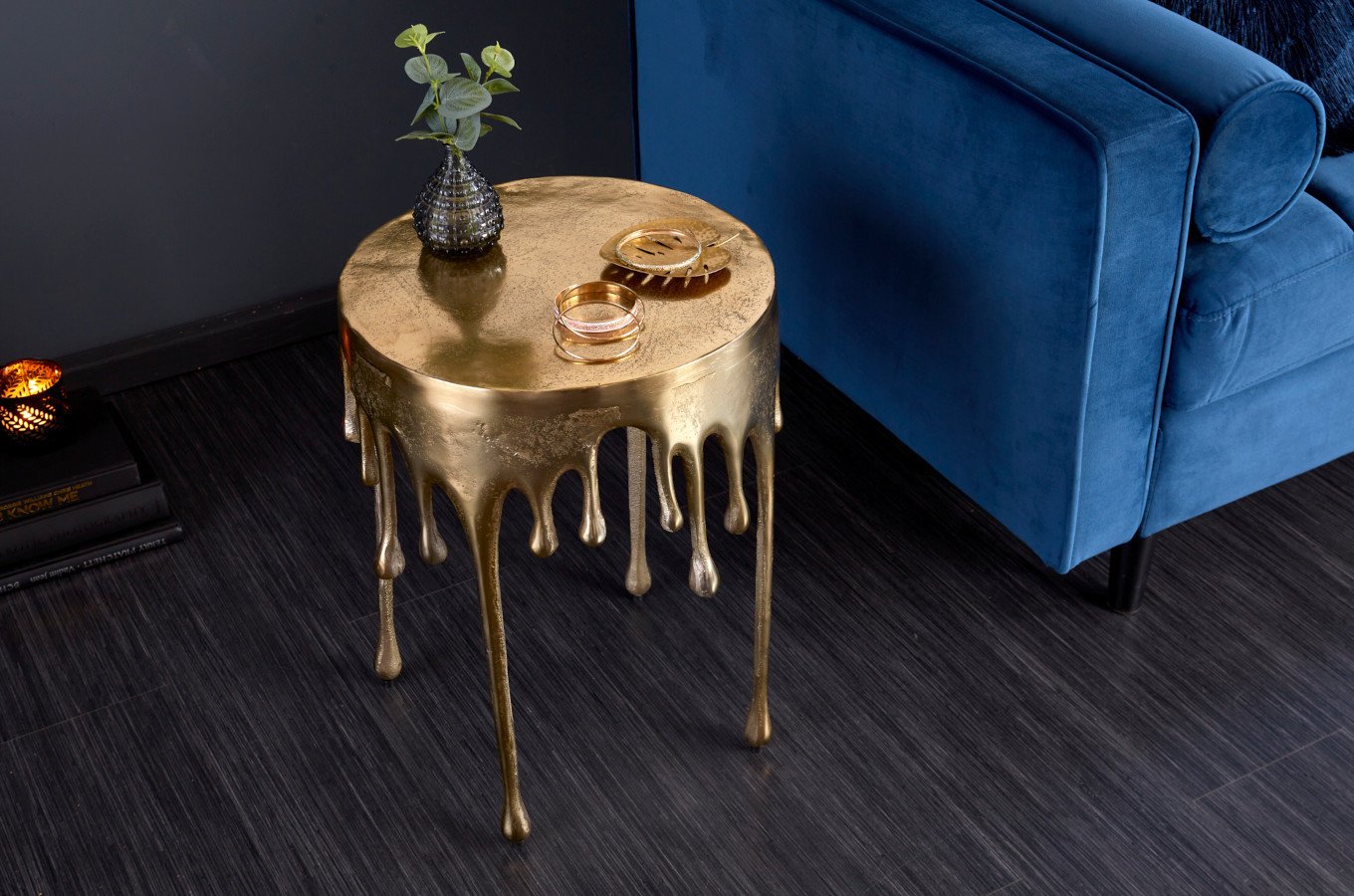 Złoty metalowy okrągły stolik kawowy LIQUID / średnica 37 cm